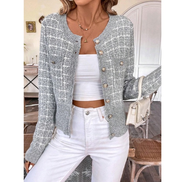 Gray Plaid Button Up Cardigan Knit Long Sleeve Stretchy - Picture 1 of 8